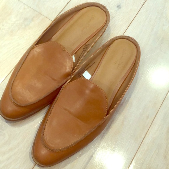 Universal Thread Shoes - Brown faux leather mules/loafers